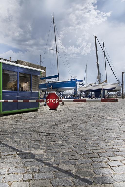 Vrs - Low Cost Beach Boat Hotel Leca da Palmeira Luaran gambar